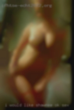 I would like Shawnee, OK sex to enjoy a very thick d...